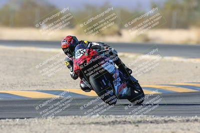 media/Jan-10-2025-CVMA Friday Practice (Fri) [[489e0da257]]/Group 4 and Trackday/Session 5 (Turn 7)/